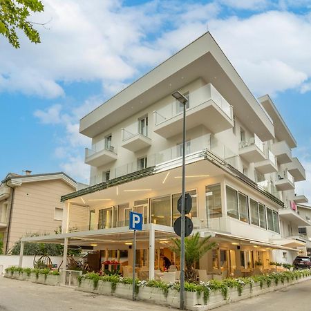 Hotel San Domingo Беллария-Иджеа-Марина Экстерьер фото
